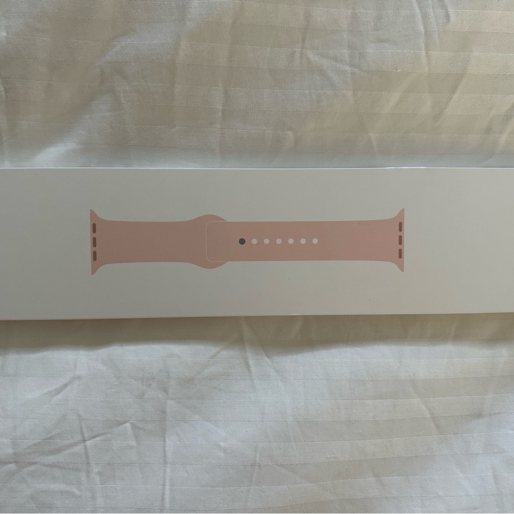 Apple Watch Pink Sand Sport Band, size 40mm